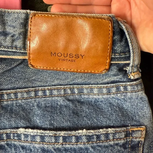 Moussy Vintage Dunkirk Balloon Jeans - Picture 6 of 9